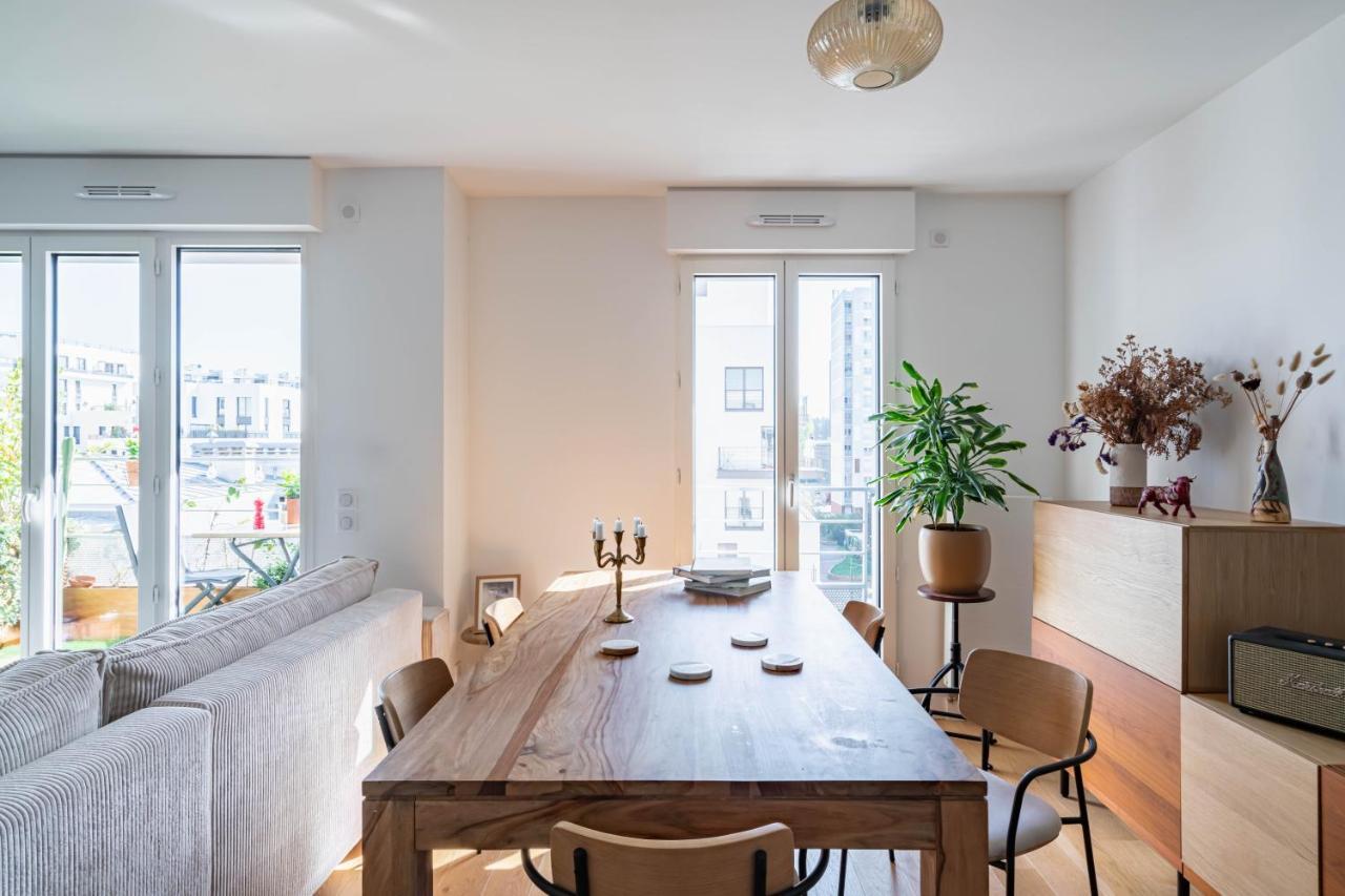 Stunning Apartment With Balcony To Visit Paris ลูวาลัวเปแรต์ ภายนอก รูปภาพ