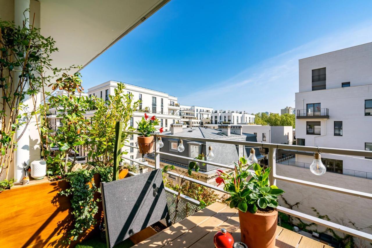 Stunning Apartment With Balcony To Visit Paris ลูวาลัวเปแรต์ ภายนอก รูปภาพ